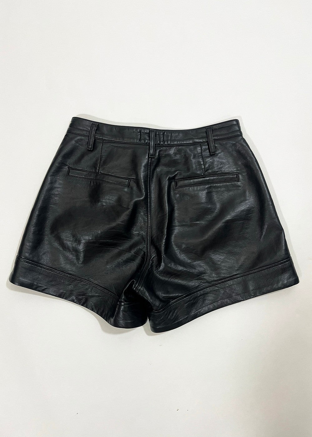 Recycled Leather Angled Hem Shorts / Size 28