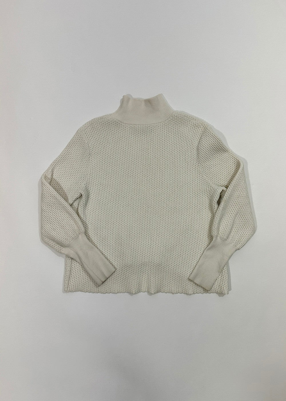 Textured Knit Turtleneck Sweater / Size S