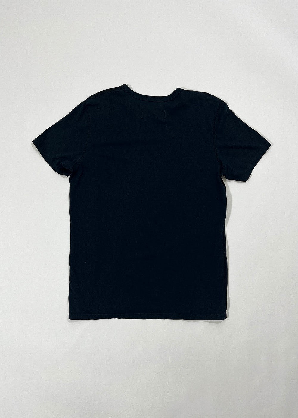 Lightweight Black T-Shirt / Size L