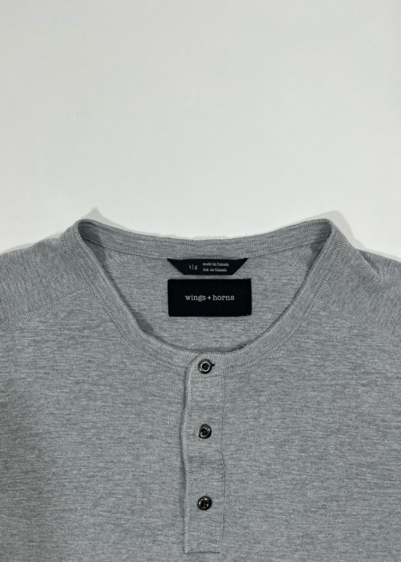 Slub Henley T-Shirt / Size L